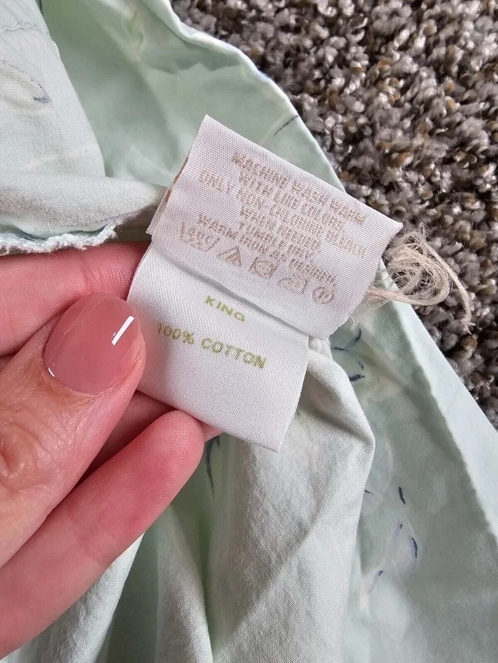 Set of 2 Eddie Bauer Home King Size Pillowcases Light Green Floral Print